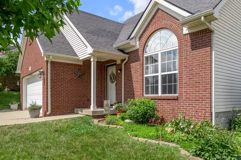 1701 Keating Dr, Louisville, KY 40245