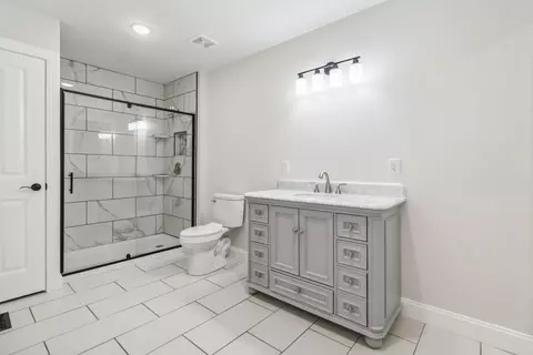 Bath - 899 Ralley Rd, Keavy, KY 40737 photo 1 of 4