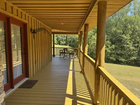 Exterior - 65 Trenton Ct, Nancy, KY 42544 photo 6 of 10