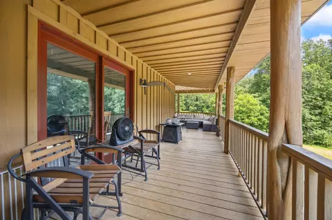 Exterior - 65 Trenton Ct, Nancy, KY 42544 photo 7 of 10