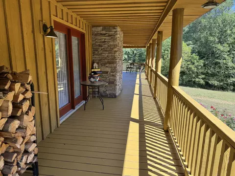 Exterior - 65 Trenton Ct, Nancy, KY 42544 photo 3 of 10