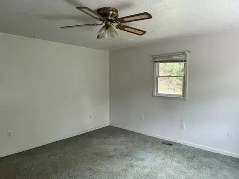 135 Warren Ln, Morehead, KY 40351 photo 9