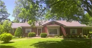 23 Meadowbrook Dr, Winchester, KY 40391
