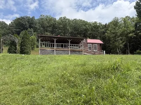 442 Scrubgrass Rd, Danville, KY 40422