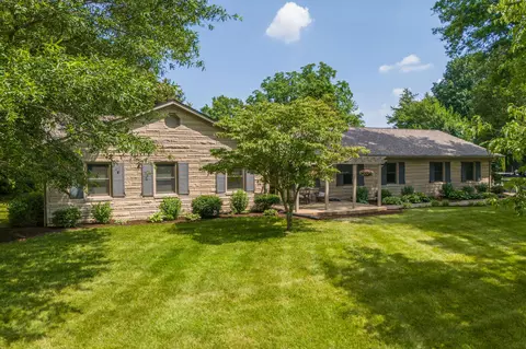 2227 Bahama Rd, Lexington, KY 40509