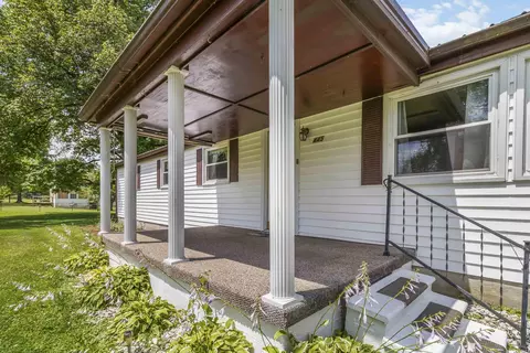 445 Flint Rd, Waco, KY 40385 photo 2