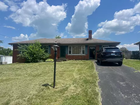 123 Hill-n-dale Dr, Lancaster, KY 40444