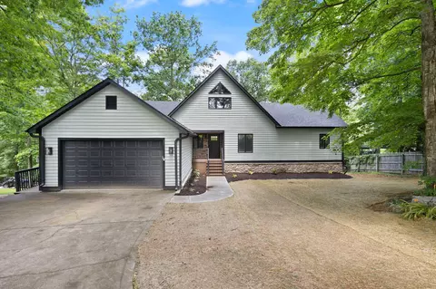Exterior - 214 Hunter Dr, Lancaster, KY 40444 photo 15 of 16