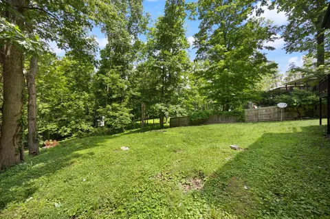 Exterior - 214 Hunter Dr, Lancaster, KY 40444 photo 10 of 16