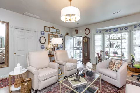 514 E Walnut St, Danville, KY 40422 photo 5