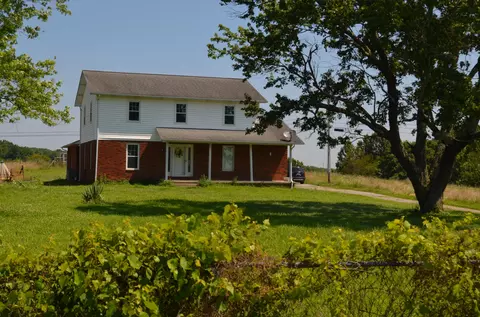 1722 Winding Blade Rd, East Bernstadt, KY 40729