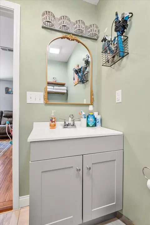 Bath - 149 Hawe St, Corbin, KY 40701 photo 5 of 5