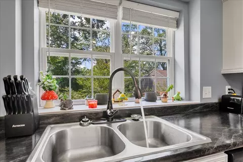 Kitchen - 149 Hawe St, Corbin, KY 40701 photo 4 of 5