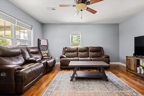 Living - 149 Hawe St, Corbin, KY 40701 photo 1 of 1