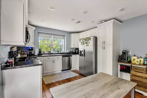 Kitchen - 149 Hawe St, Corbin, KY 40701 photo 1 of 5