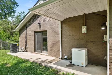 Exterior - 149 Hawe St, Corbin, KY 40701 photo 5 of 9