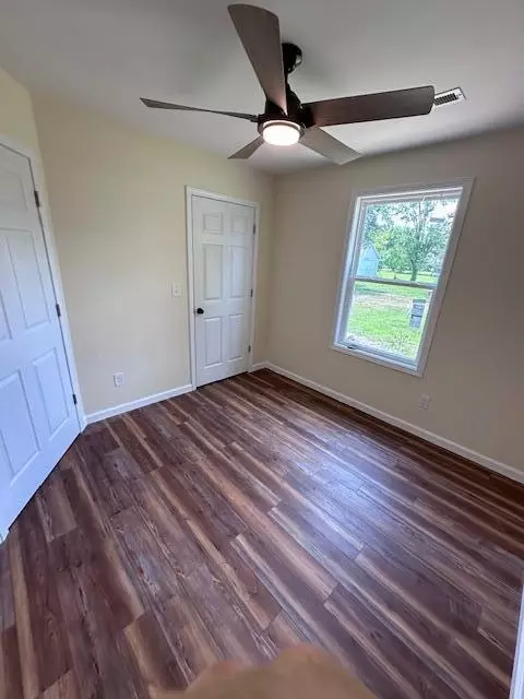 51 Bright St, Stanton, KY 40380 photo 14