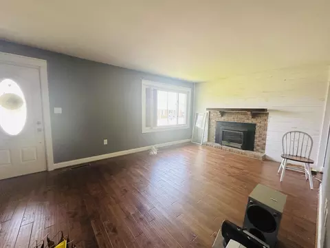 445 Phillips St, Liberty, KY 42539 photo 7