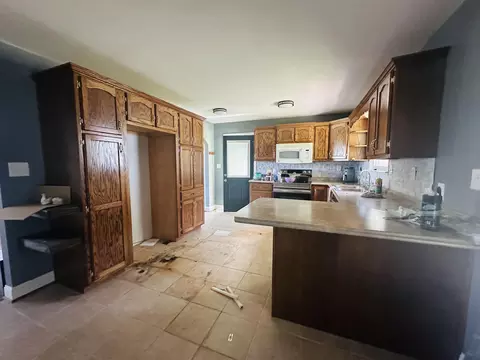 445 Phillips St, Liberty, KY 42539 photo 8
