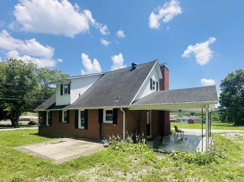445 Phillips St, Liberty, KY 42539 photo 3