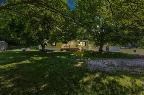 11330 Cranston Rd, Morehead, KY 40351