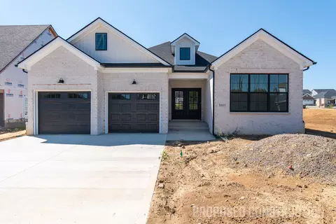 4149 Meadowlark Rd, Lexington, KY 40509