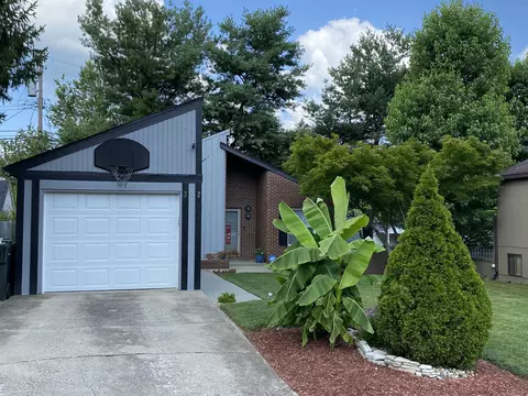 332 Bent Bough Pl, Lexington, KY 40509