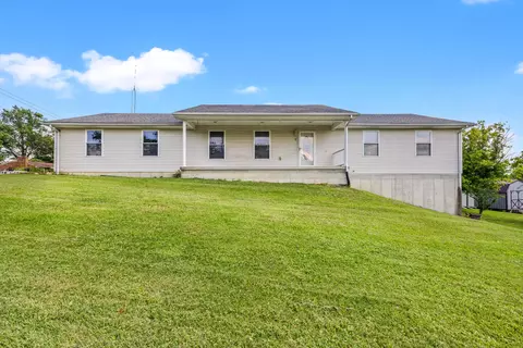 9 Hillcrest Dr, Winchester, KY 40391