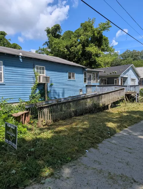 339 Elm St, Hazard, KY 41701