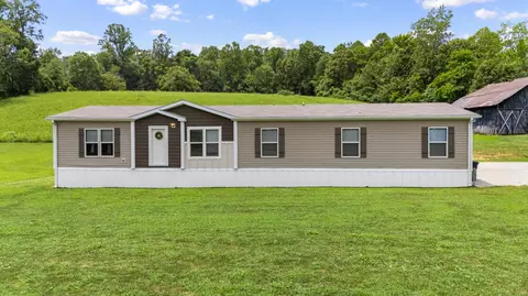 2009 New Cummer Rd, West Liberty, KY 41472
