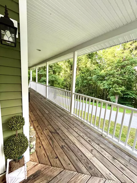 Exterior - 1552 Bigelow Rd, Bledsoe, KY 40810 photo 15 of 27