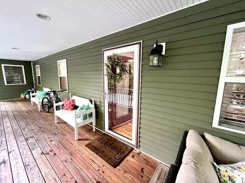 Exterior - 1552 Bigelow Rd, Bledsoe, KY 40810 photo 10 of 27