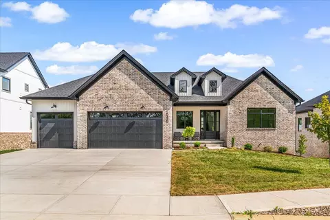 546 Saffron Ln, Versailles, KY 40383