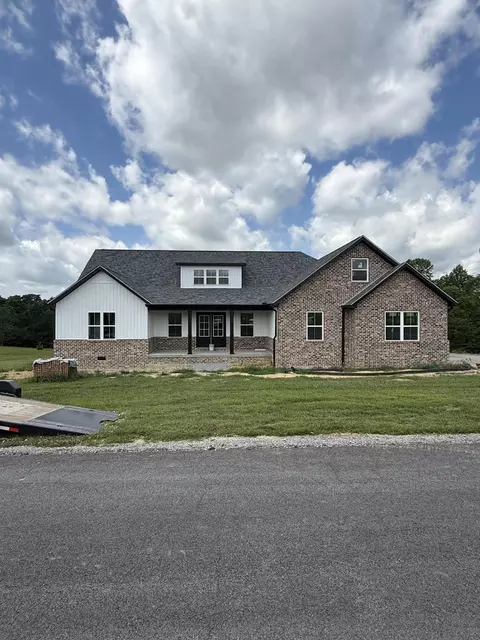 20 Danielle Dr, Russell Springs, KY 42642