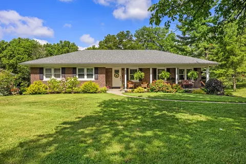 453 Boone Trail Rd, Danville, KY 40422