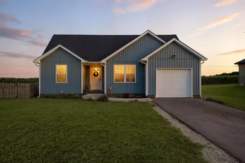 209 Dean Dr, Harrodsburg, KY 40330
