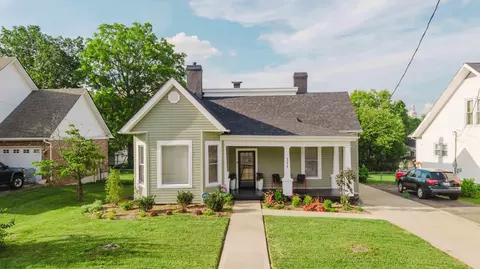 211 Broadway St, Nicholasville, KY 40356