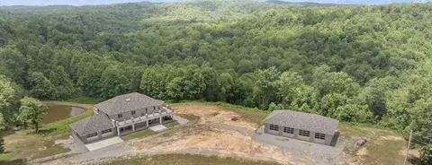 1824 Kingtown Rd, Strunk, KY 42649
