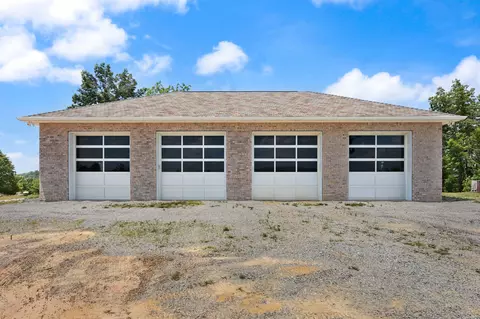 Exterior - 1824 Kingtown Rd, Strunk, KY 42649 photo 3 of 4