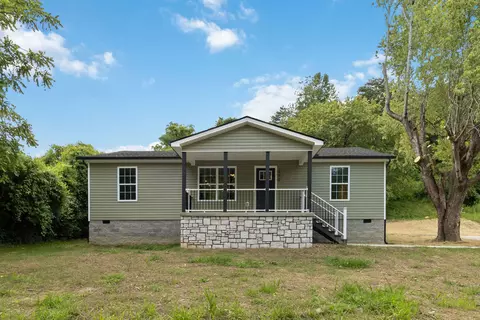 290 Walton Rd, Irvine, KY 40336