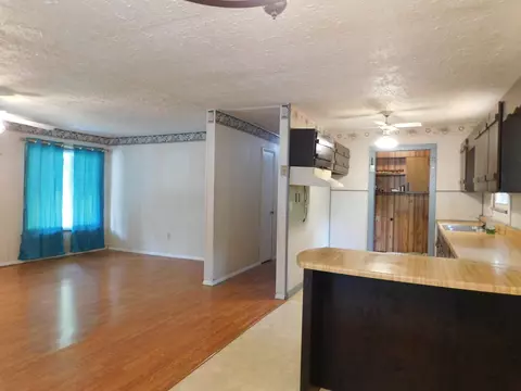Living - 14 Day Hollow Rd, Bledsoe, KY 40810 photo 6 of 9
