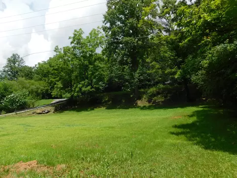 Exterior - 14 Day Hollow Rd, Bledsoe, KY 40810 photo 22 of 38