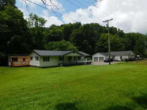 Exterior - 14 Day Hollow Rd, Bledsoe, KY 40810 photo 17 of 38