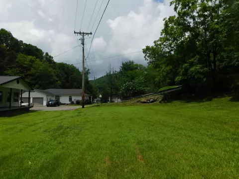 Exterior - 14 Day Hollow Rd, Bledsoe, KY 40810 photo 18 of 38