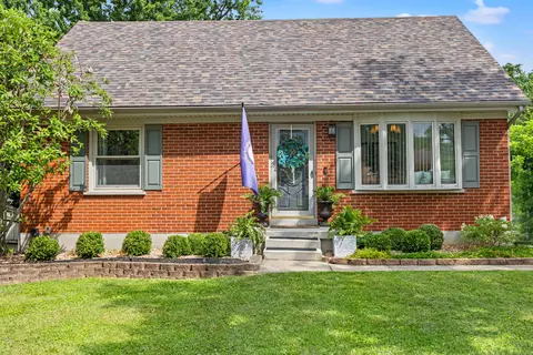 325 Peachtree Rd, Lexington, KY 40509