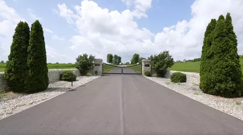 3948 Wilson Lake Ln, Lexington, KY 40516