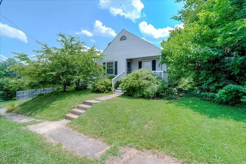 111 Lyons Dr, Frankfort, KY 40601