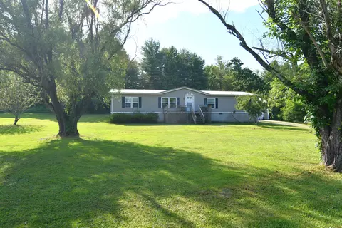 1954 Maxey Flat Rd, Hillsboro, KY 41049