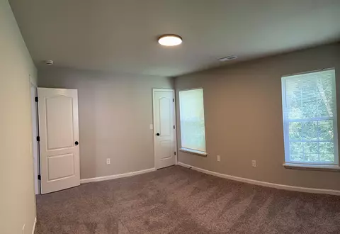 Bedroom - 101 Copper Kettle Path, Georgetown, KY 40324 photo 2 of 5