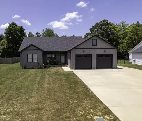 115 Allyson Cir, Junction City, KY 40440